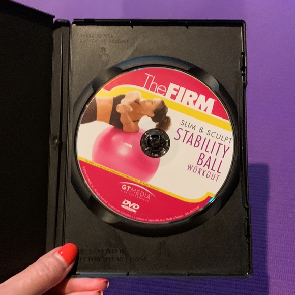 The Firm Slim & Sculpt Stability Ball Workout DVD - Picture 3 of 4